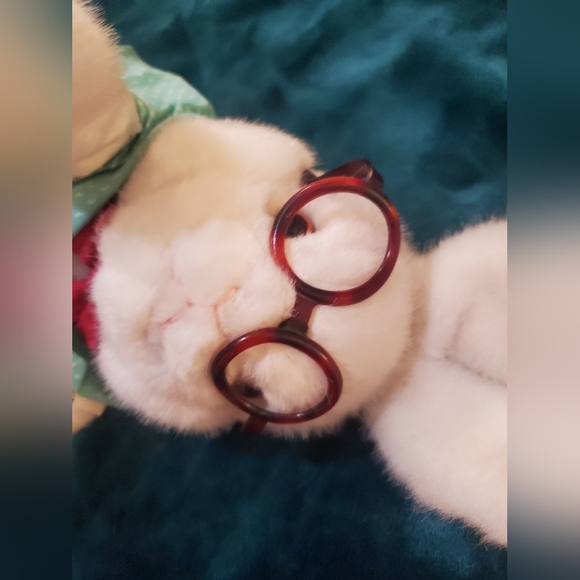 Alice in wonderland white rabbit plush - Picture 6 of 6